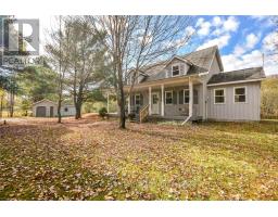 1048 OLD NORTH ROAD N, Huntsville, Ontario