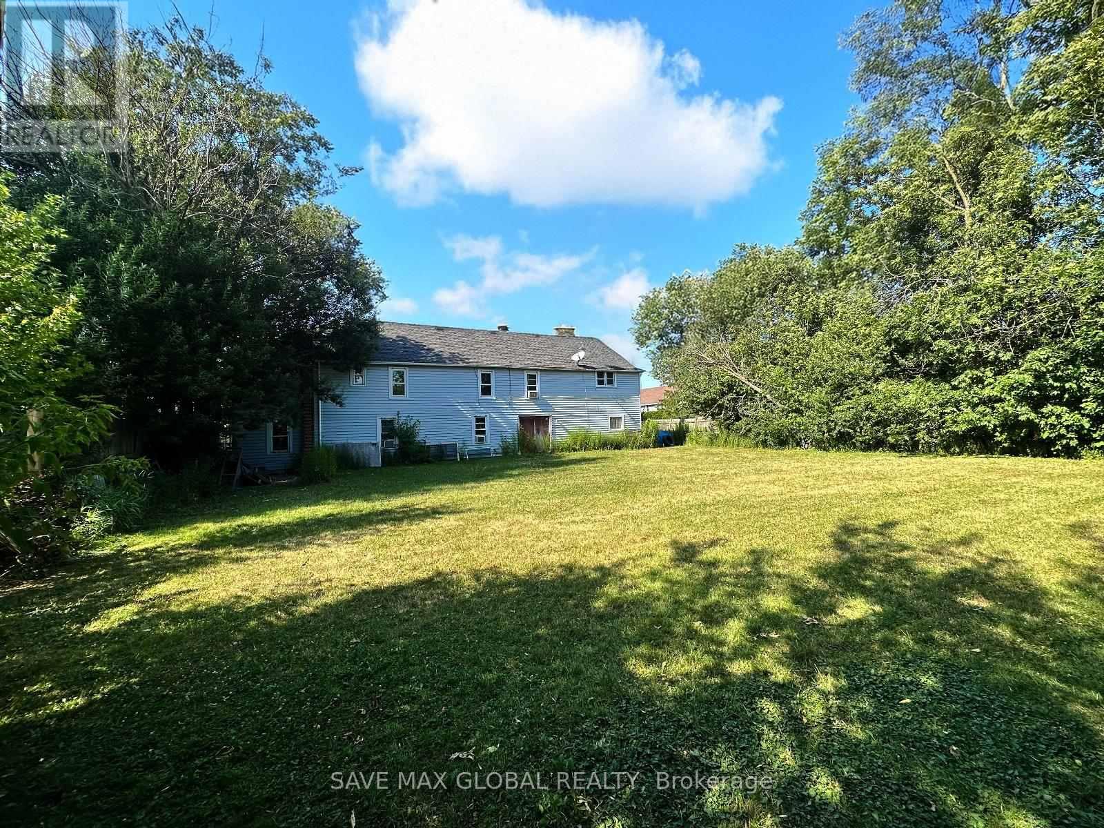 258 Henrietta Street, Fort Erie, Ontario  L2A 2K7 - Photo 11 - X12398555