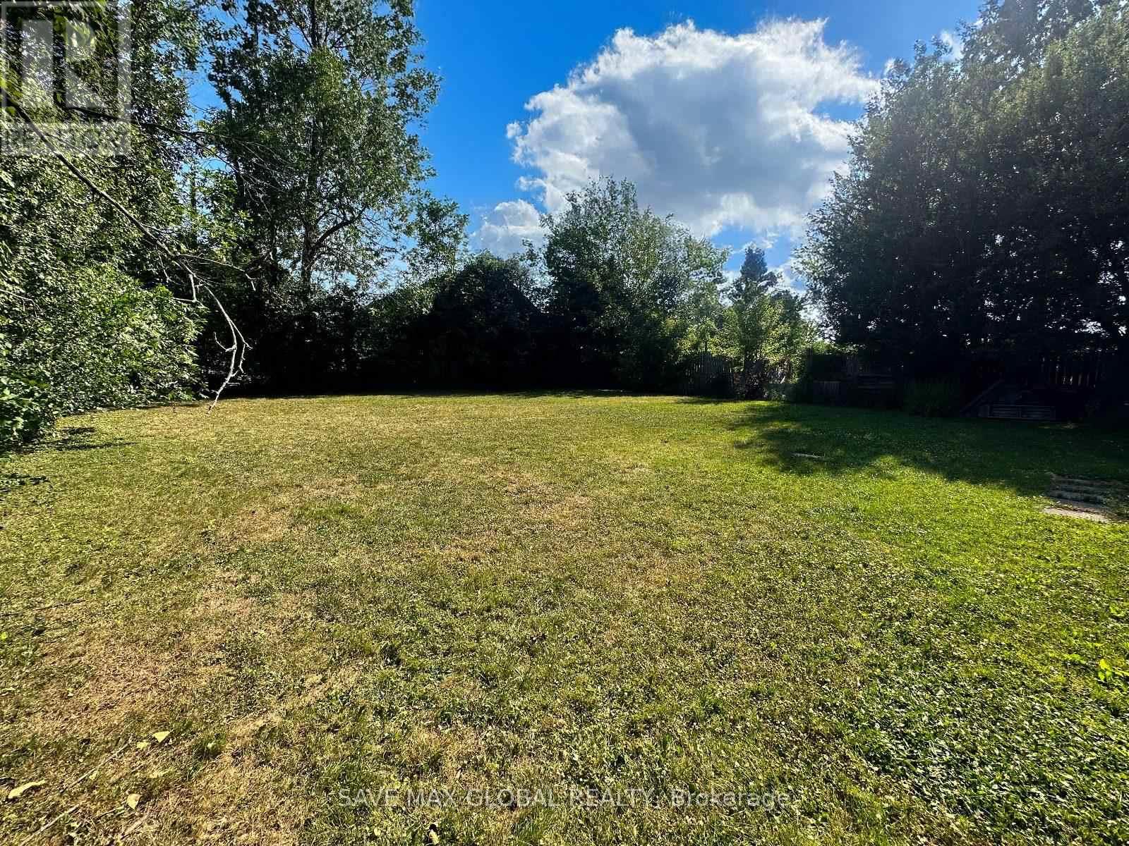 258 Henrietta Street, Fort Erie, Ontario  L2A 2K7 - Photo 14 - X12398555