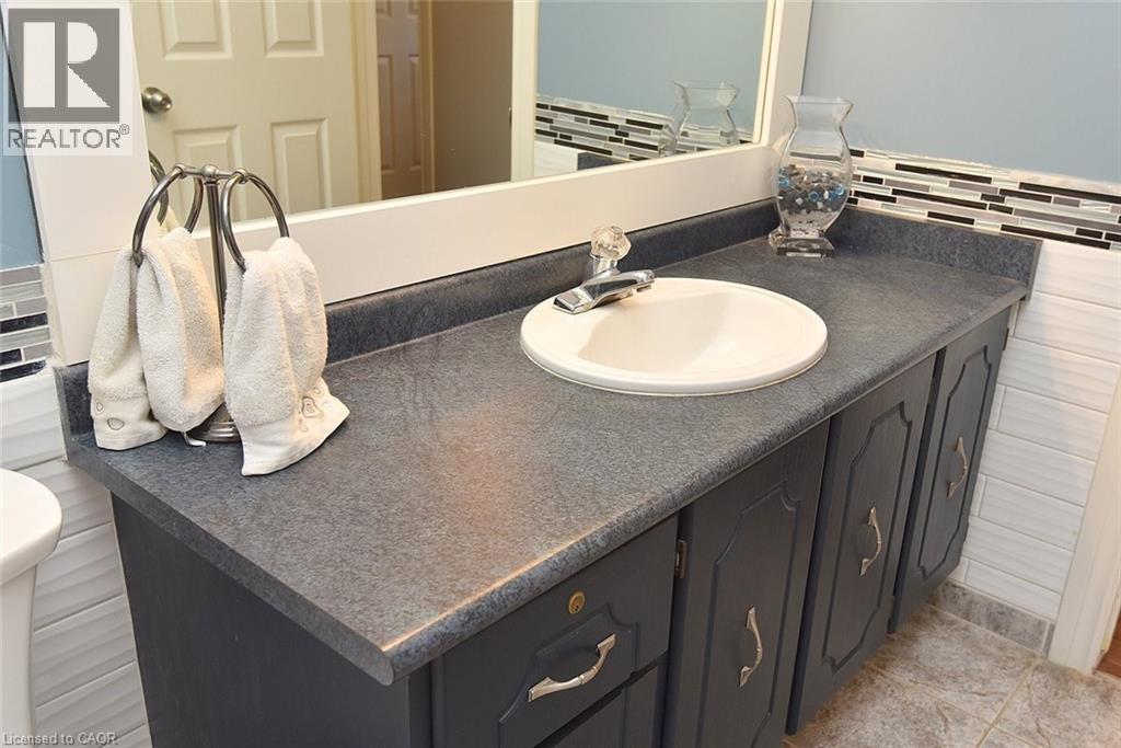 39 Markson Crescent, Hamilton, Ontario  L8T 4W3 - Photo 21 - 40769051