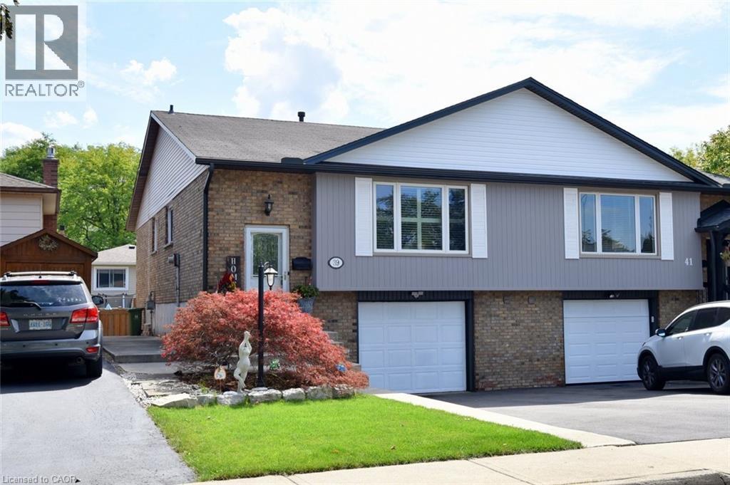 39 Markson Crescent, Hamilton, Ontario  L8T 4W3 - Photo 3 - 40769051