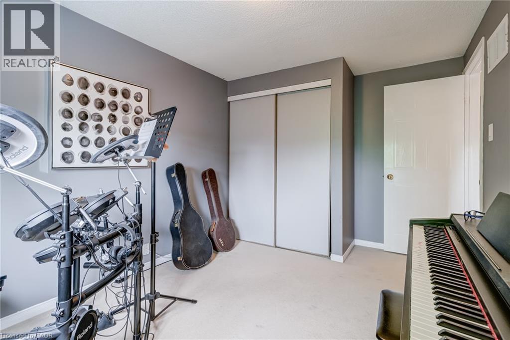 2055 Hunters Wood Drive, Burlington, Ontario  L7M 2T9 - Photo 30 - 40768902