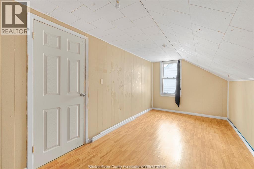 3728 Vaughan, Windsor, Ontario N9C 1Z5 - Photo 16 - 25023193