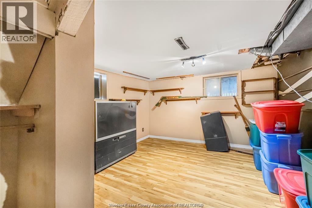 3728 Vaughan, Windsor, Ontario N9C 1Z5 - Photo 21 - 25023193