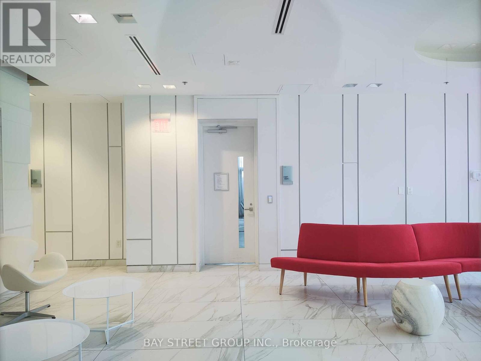 5006 - 12 York Street, Toronto (Waterfront Communities), Ontario  M5J 0A9 - Photo 10 - C12398617