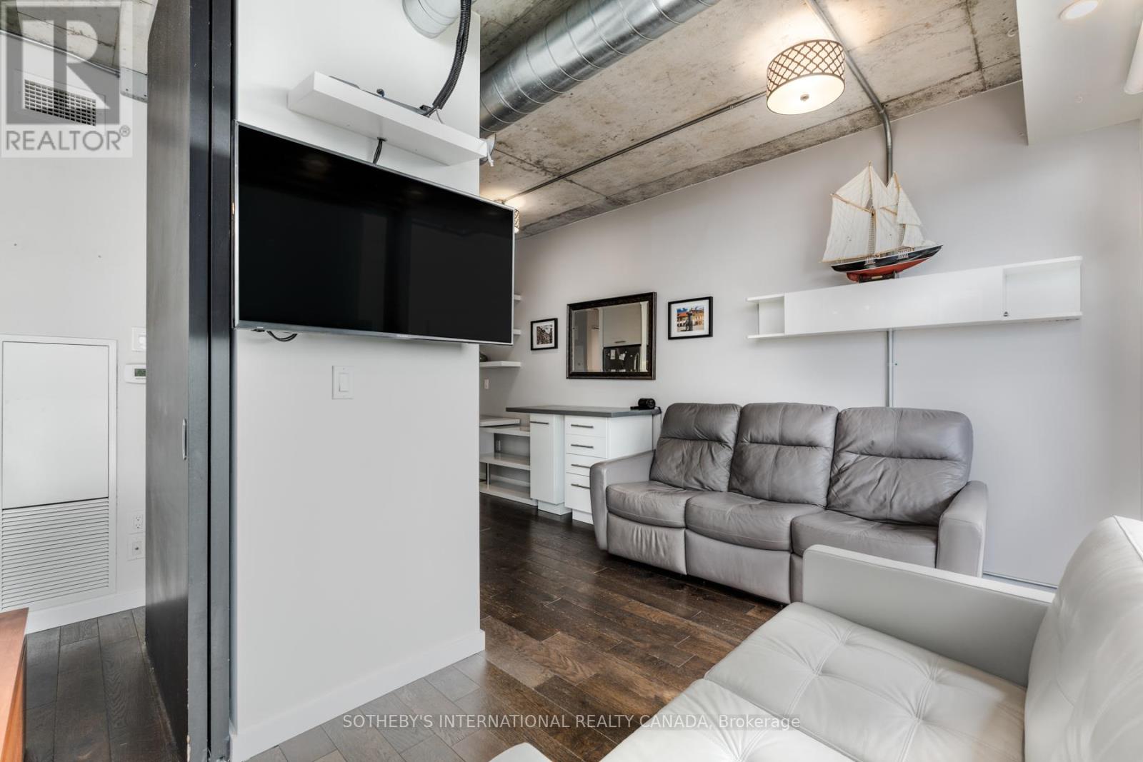 1206 - 51 Trolley Crescent, Toronto, Ontario  M5A 0E9 - Photo 11 - C12398490
