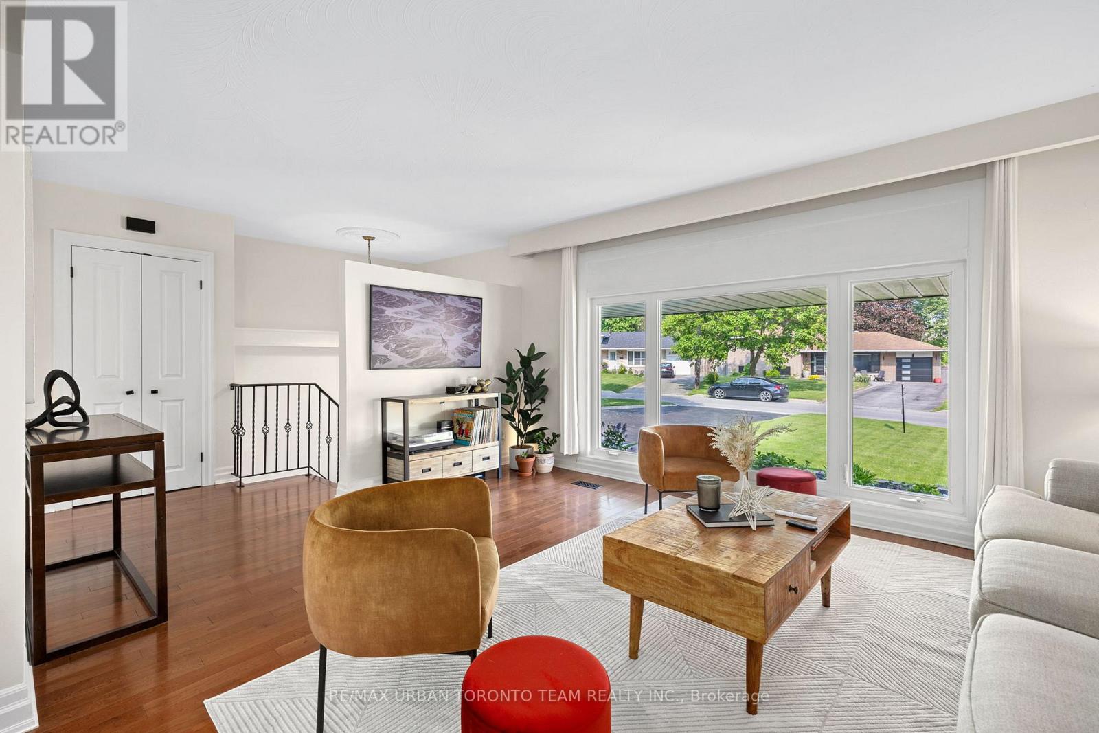 Property at 57 RAVINE PARK CRESCENT image 5