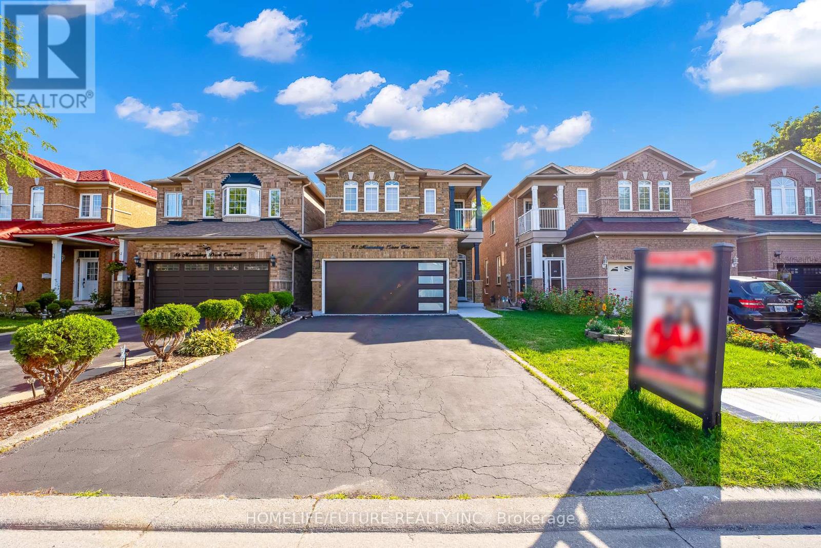 88 MOURNING DOVE CRESCENT, Toronto, Ontario