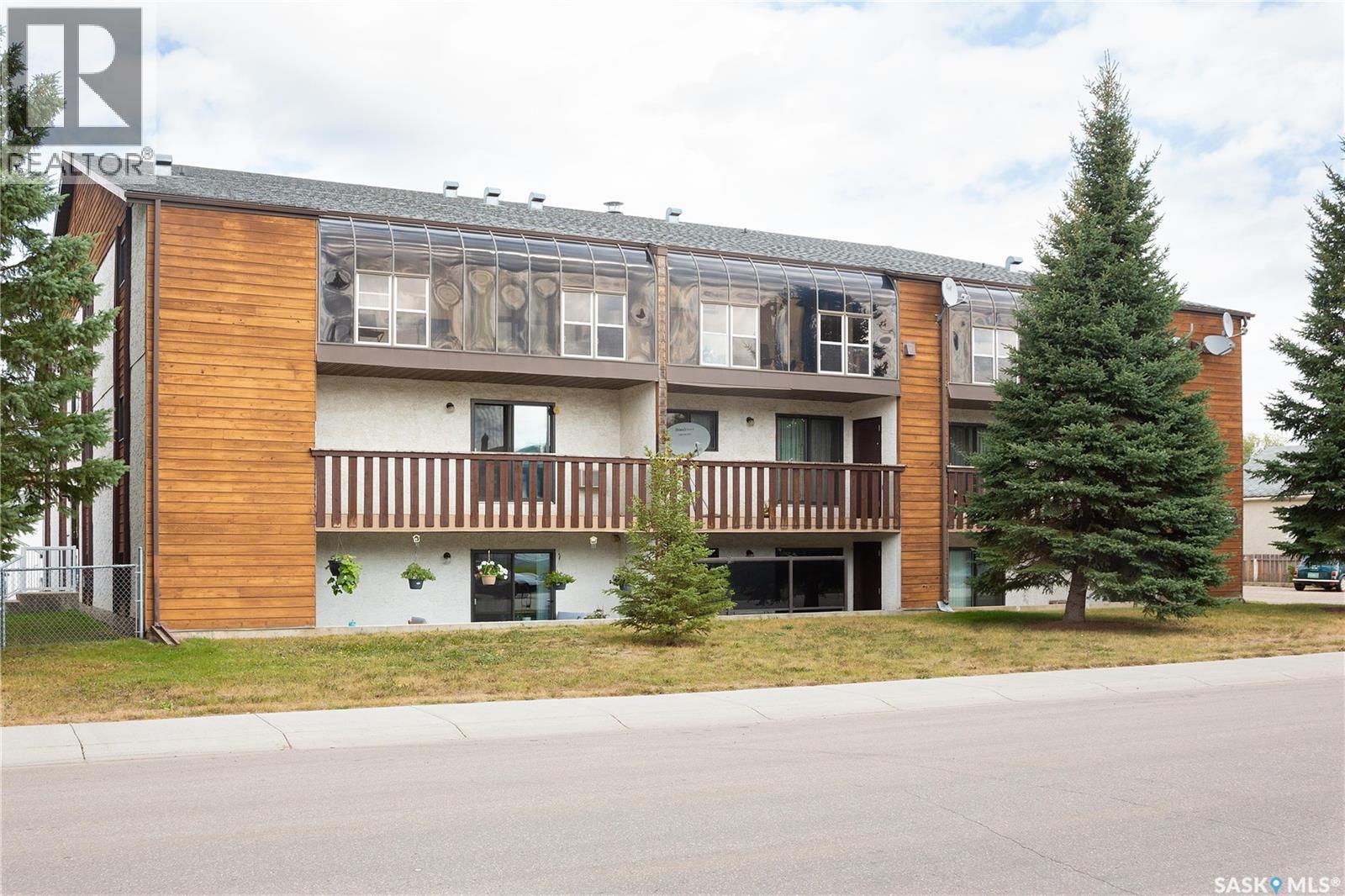 103 314 11th STREET E, Prince Albert, Saskatchewan