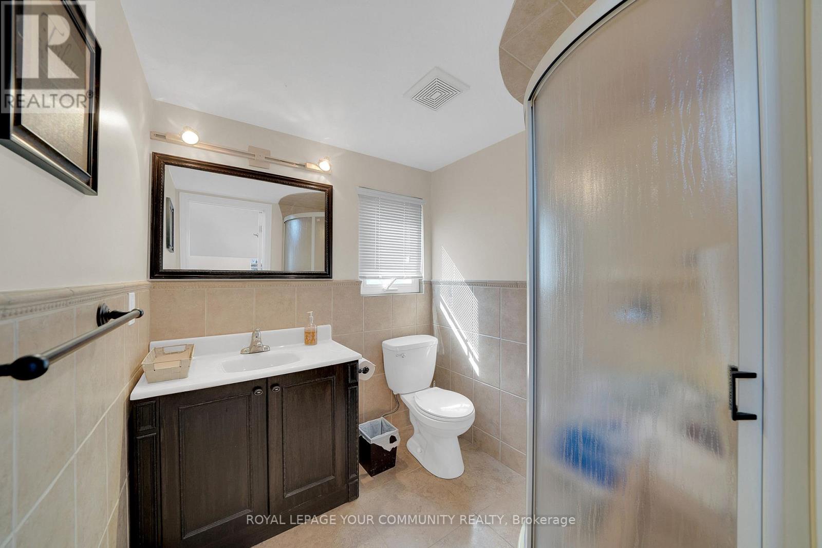 8065 Kipling Avenue, Vaughan, Ontario  L4L 2A2 - Photo 36 - N12397681