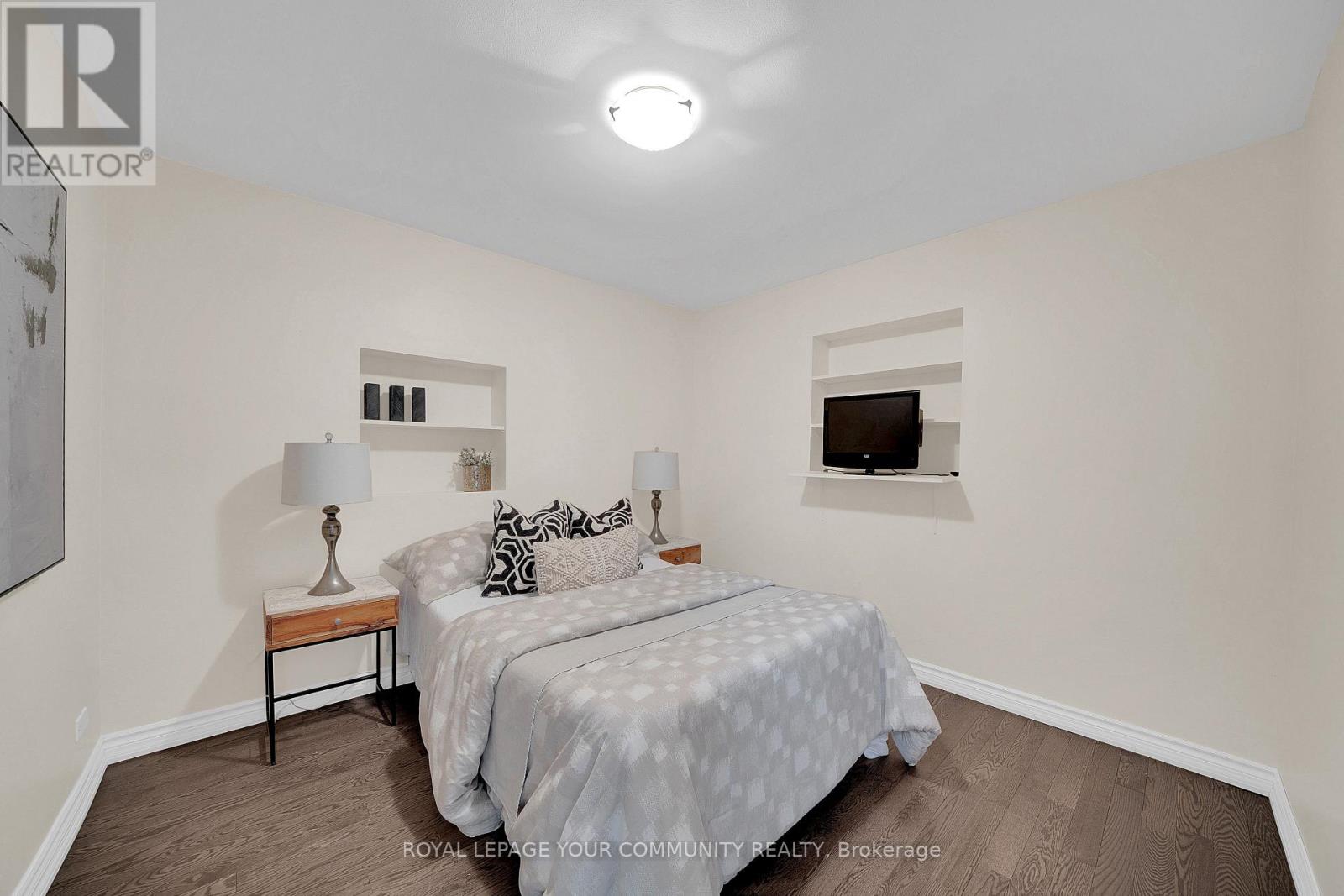 8065 Kipling Avenue, Vaughan, Ontario  L4L 2A2 - Photo 17 - N12397681