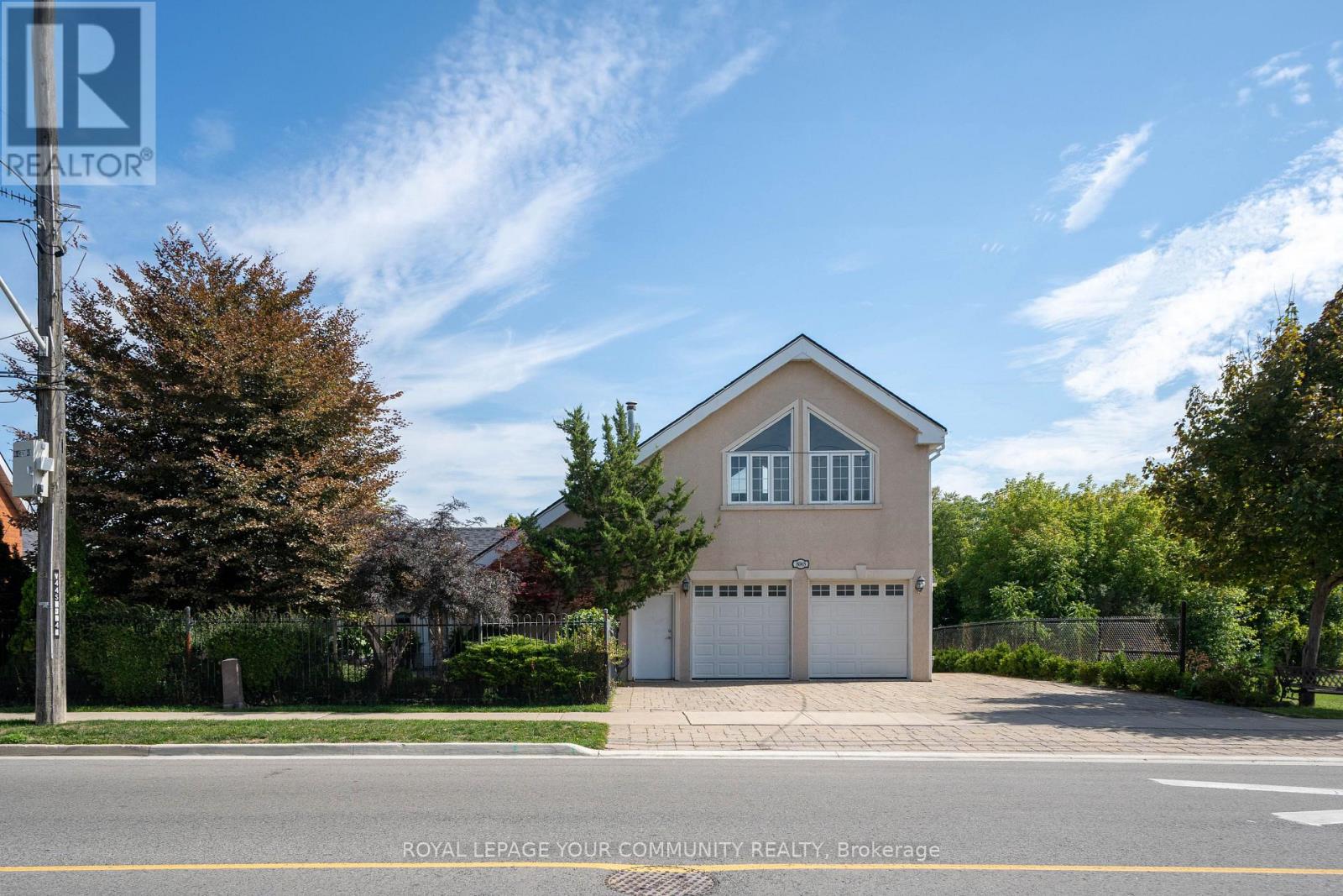 8065 Kipling Avenue, Vaughan, Ontario  L4L 2A2 - Photo 2 - N12397681