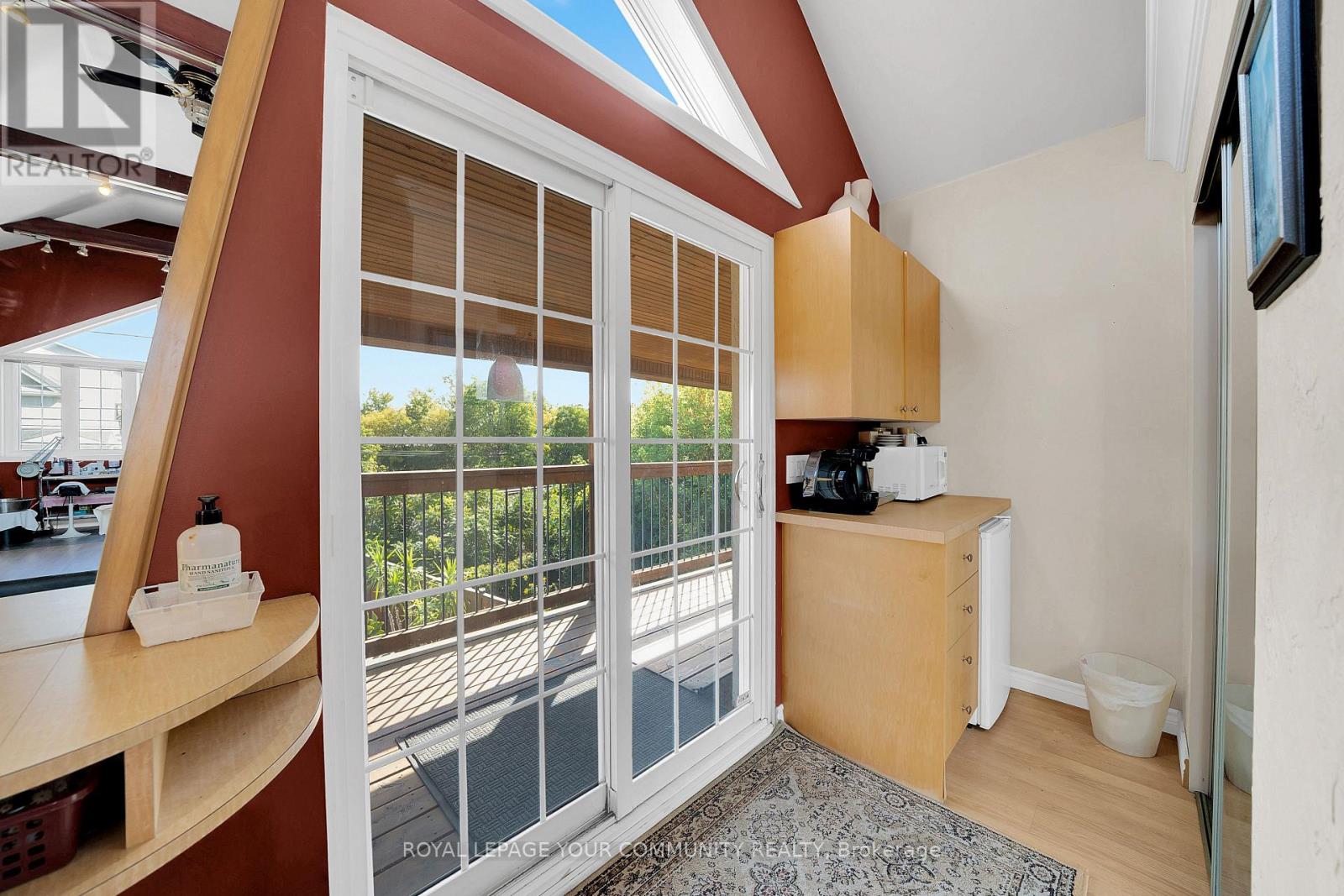 8065 Kipling Avenue, Vaughan, Ontario  L4L 2A2 - Photo 34 - N12397681