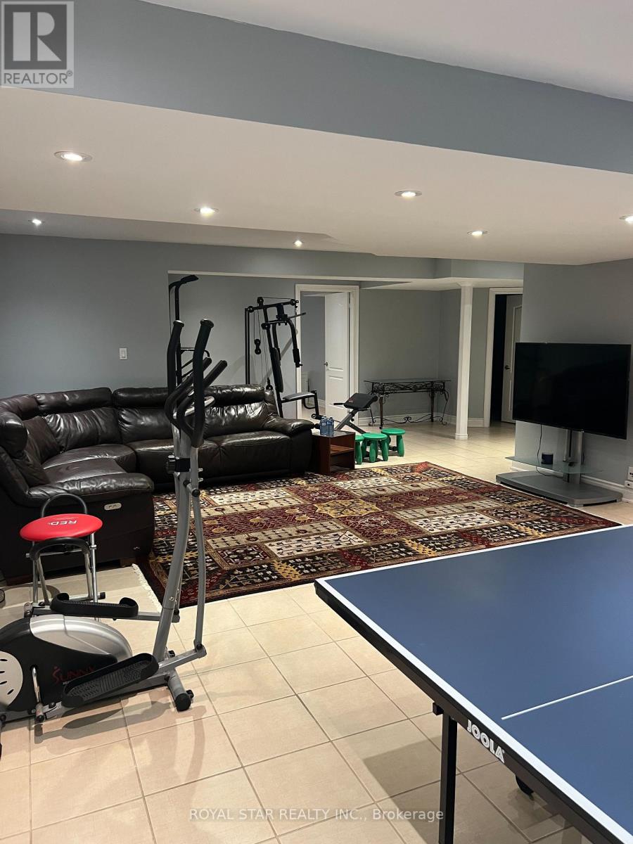 34 Malden Street, Vaughan, Ontario  L4L 8J3 - Photo 4 - N12398642