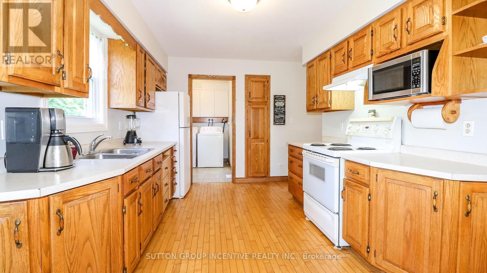 54 Mill Street E, Springwater, Ontario  L0L 1V0 - Photo 15 - S12398592