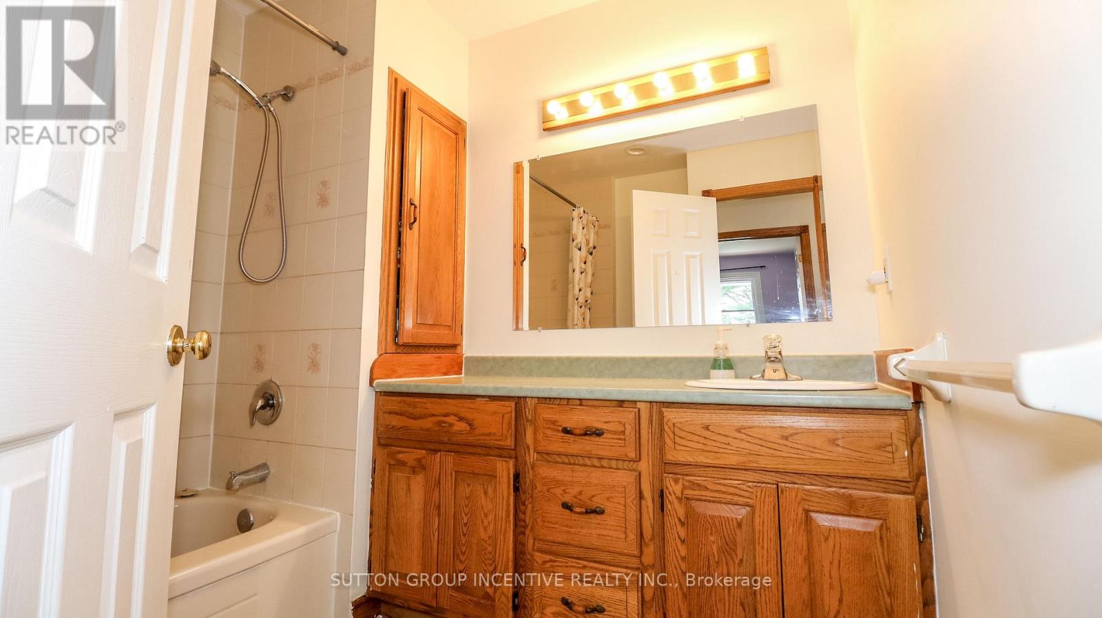 54 Mill Street E, Springwater, Ontario  L0L 1V0 - Photo 20 - S12398592