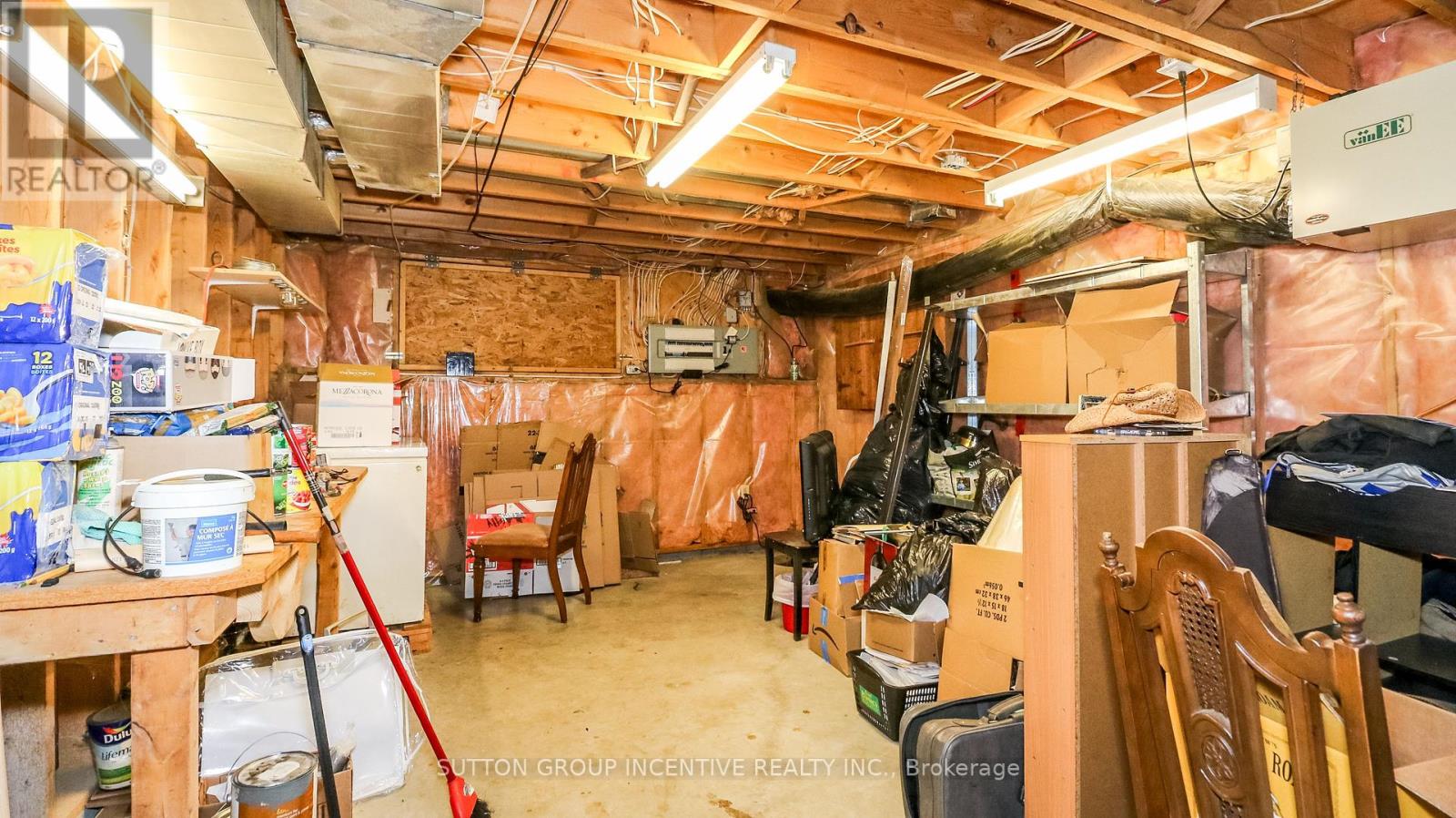 54 Mill Street E, Springwater, Ontario  L0L 1V0 - Photo 34 - S12398592