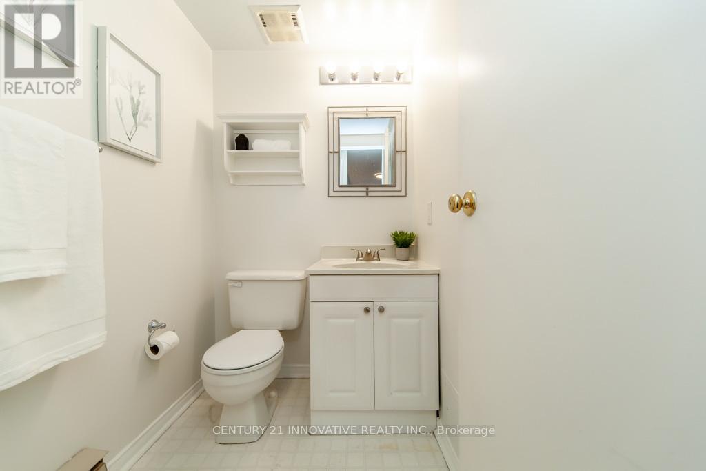 B03 - 126 Bell Farm Road, Barrie, Ontario  L4M 6J3 - Photo 35 - S12398600