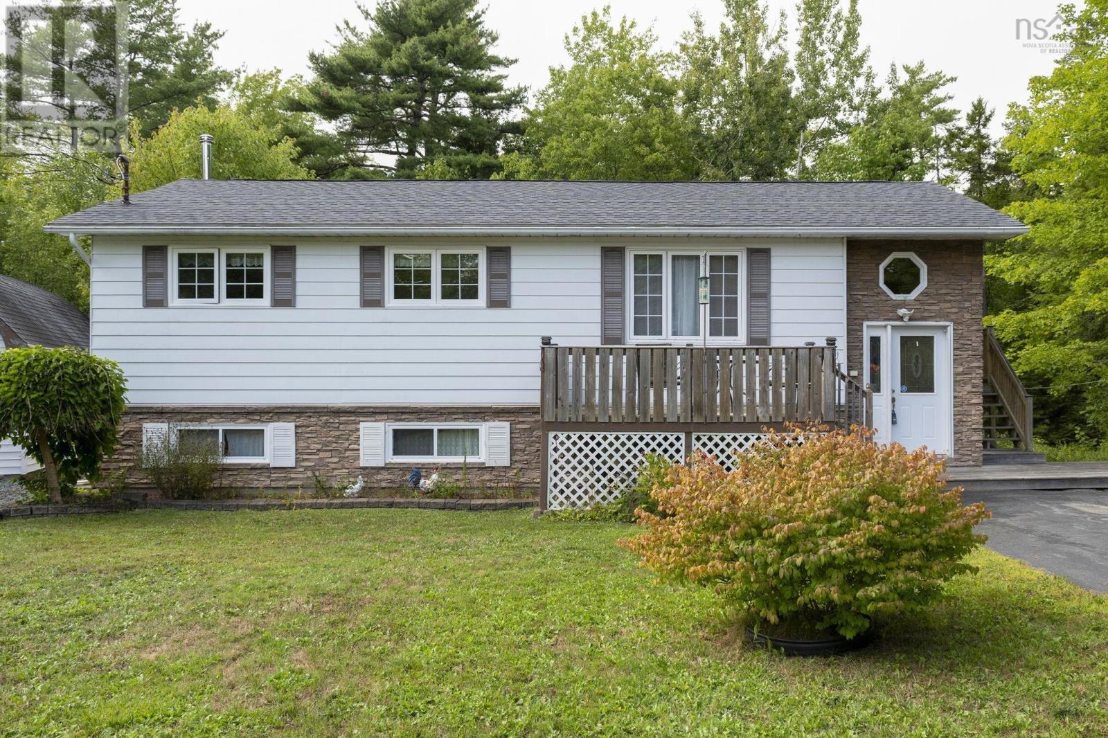 Property at 61 Pine Oak Drive image 5