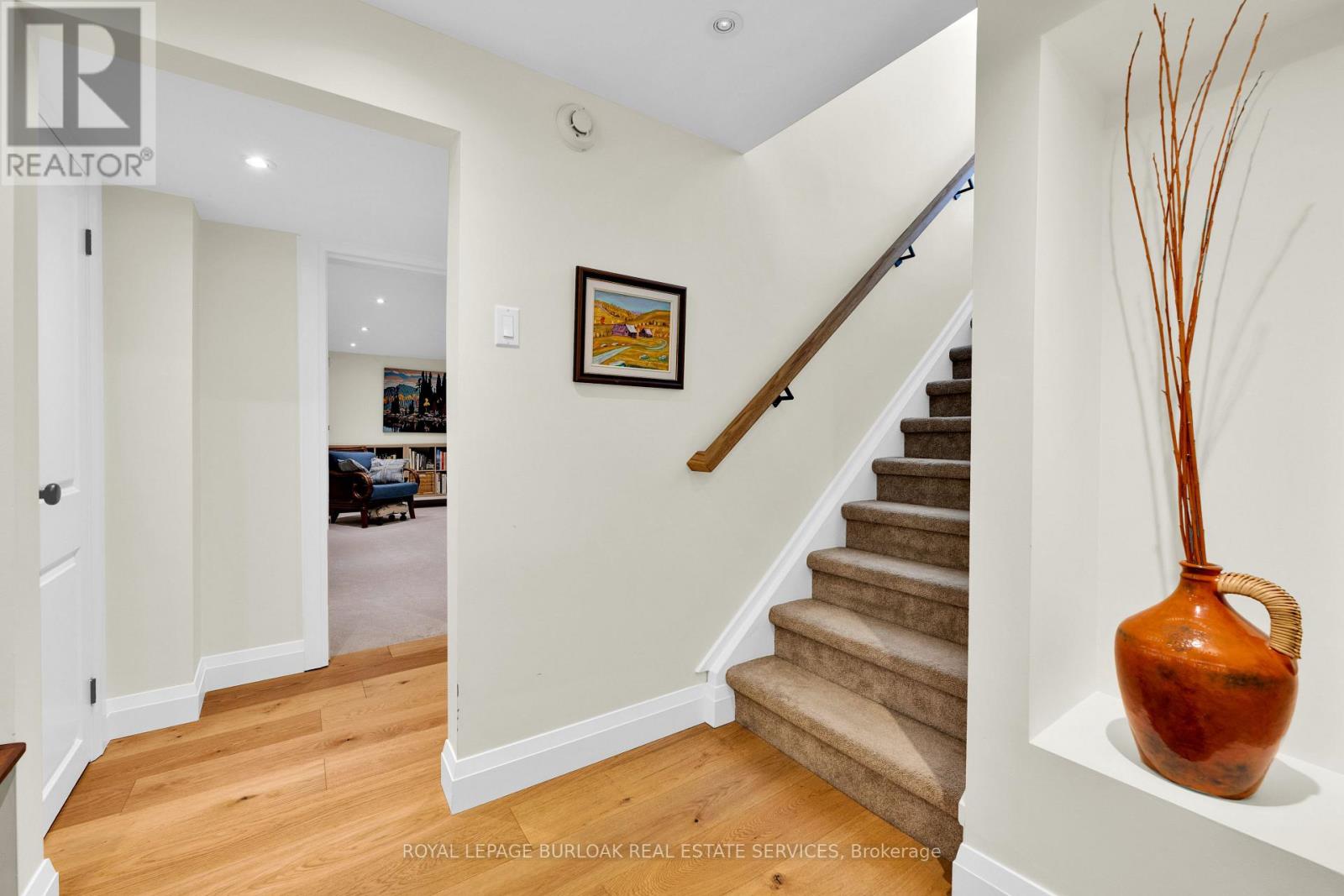 912 Boothman Avenue, Burlington, Ontario  L7T 1P4 - Photo 43 - W12398606