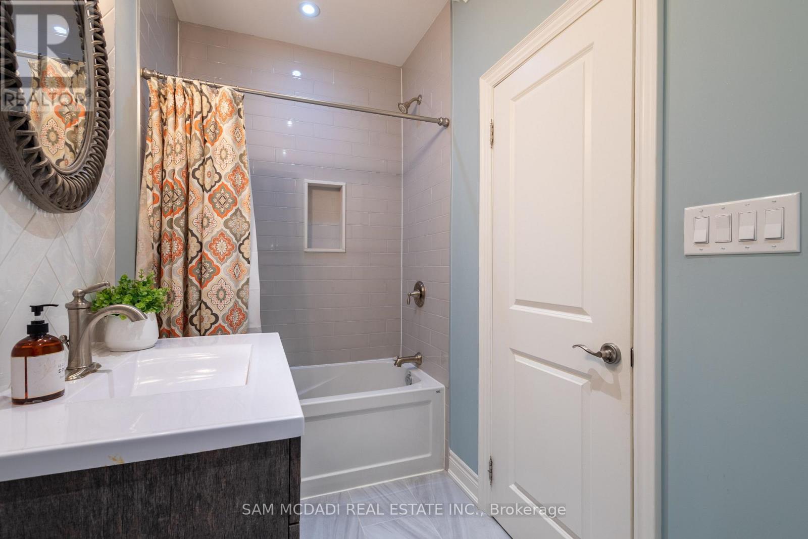 395 King Street E, Caledon, Ontario  L7E 3K2 - Photo 22 - W12398623
