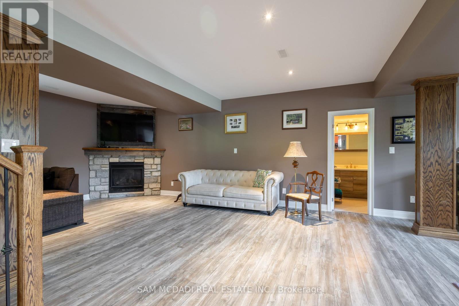 395 King Street E, Caledon, Ontario  L7E 3K2 - Photo 30 - W12398623