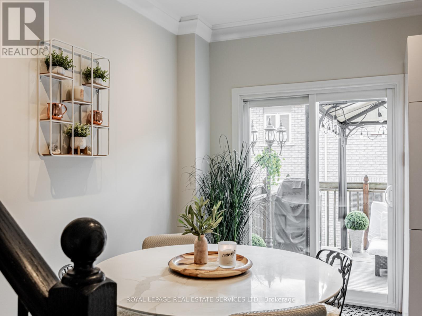 105 Harbourview Crescent, Toronto, Ontario  M8V 4A9 - Photo 7 - W12398625