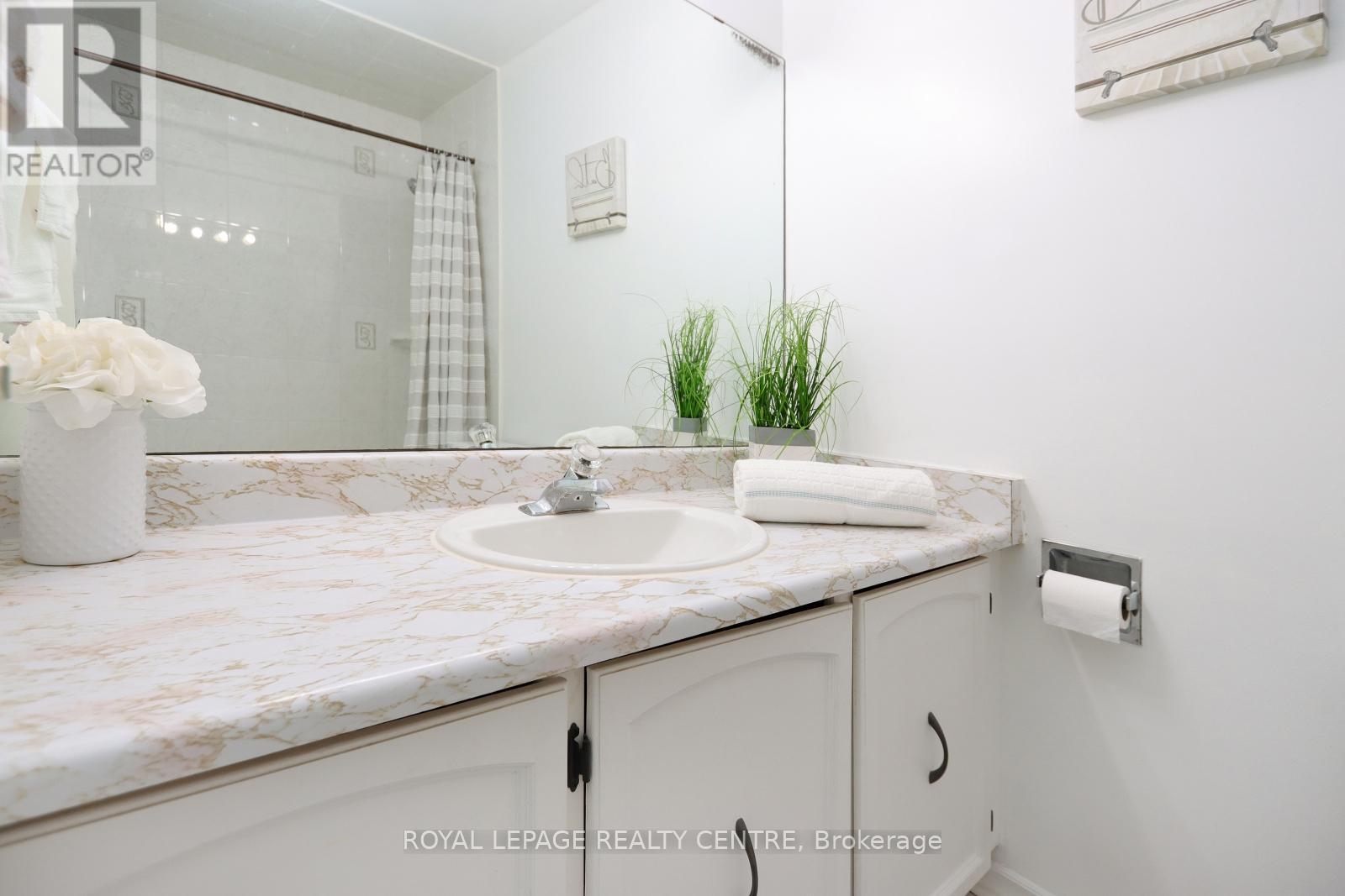 183 - 1055 Dundas Street E, Mississauga, Ontario  L4Y 3X6 - Photo 29 - W12398627