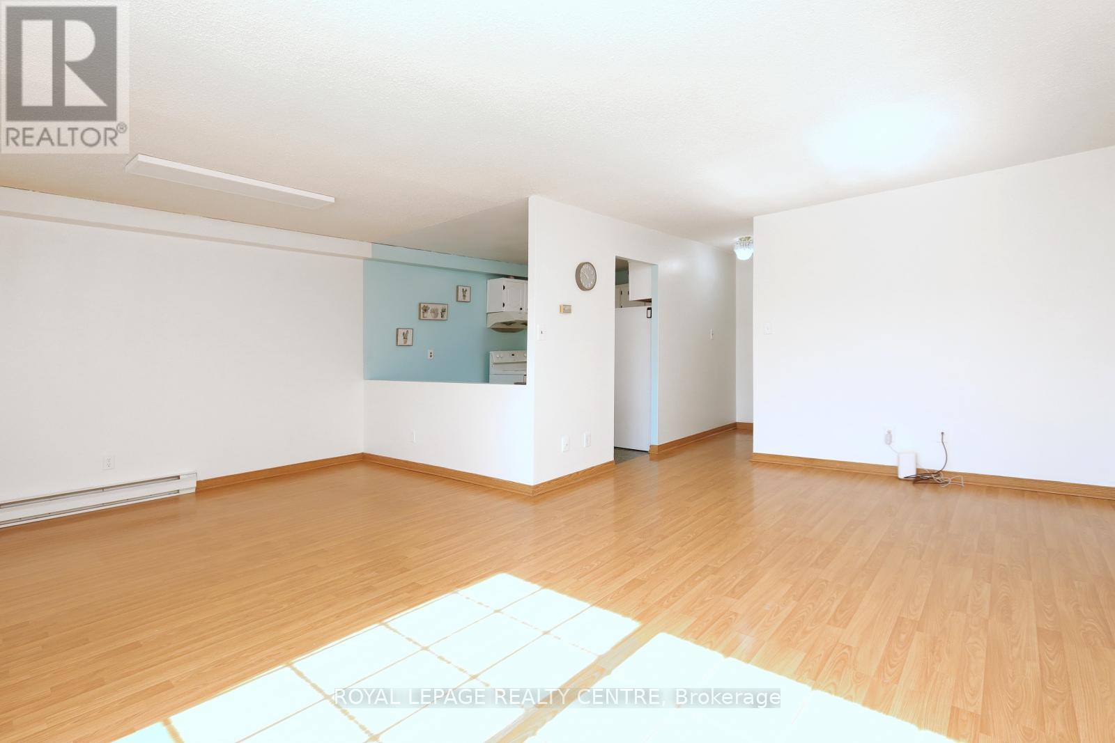 183 - 1055 Dundas Street E, Mississauga, Ontario  L4Y 3X6 - Photo 7 - W12398627