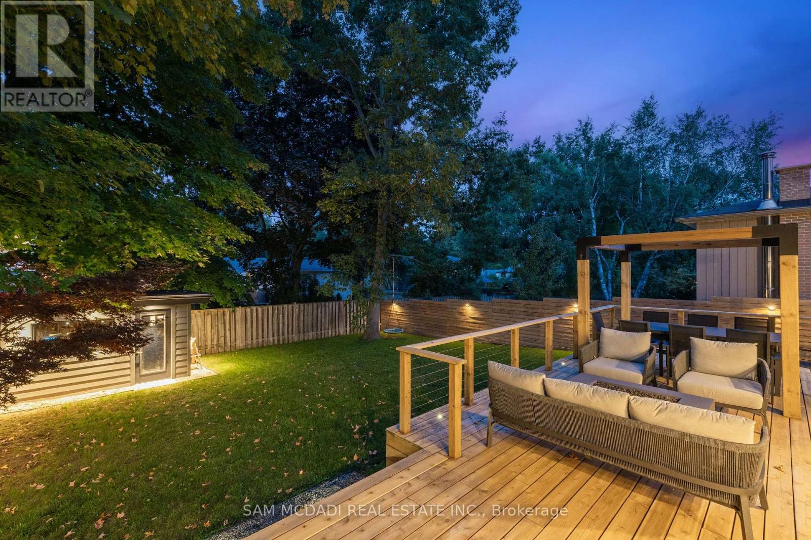 1375 Everall Road, Mississauga (Clarkson), Ontario  L5J 3L6 - Photo 39 - W12398630