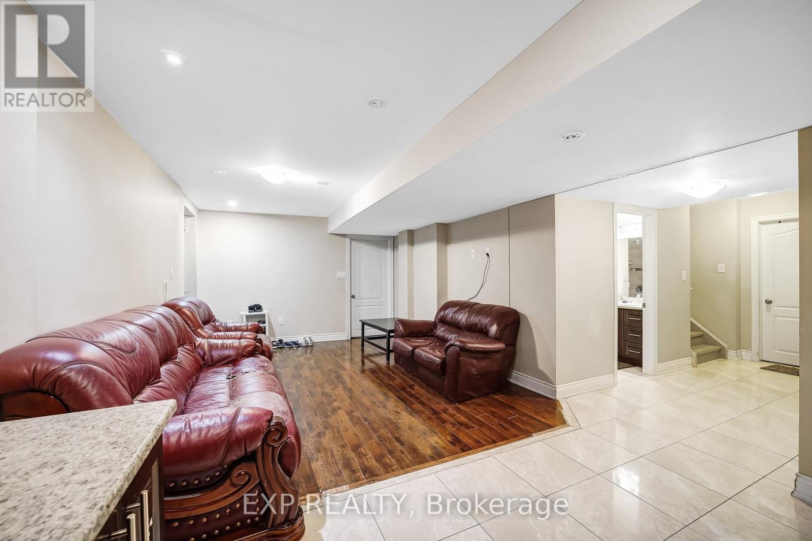 Basement Apt - 50 Marbleseed Crescent, Brampton, Ontario  L6R 2J7 - Photo 4 - W12398649