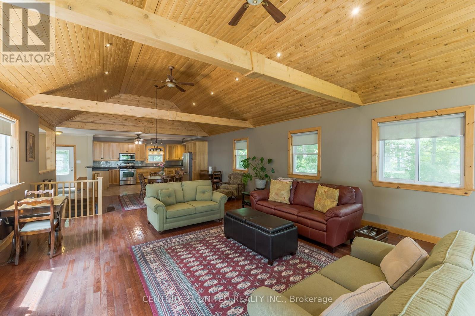 3069 Clear Lake Road W, Selwyn, Ontario  K0L 2H0 - Photo 14 - X12398654