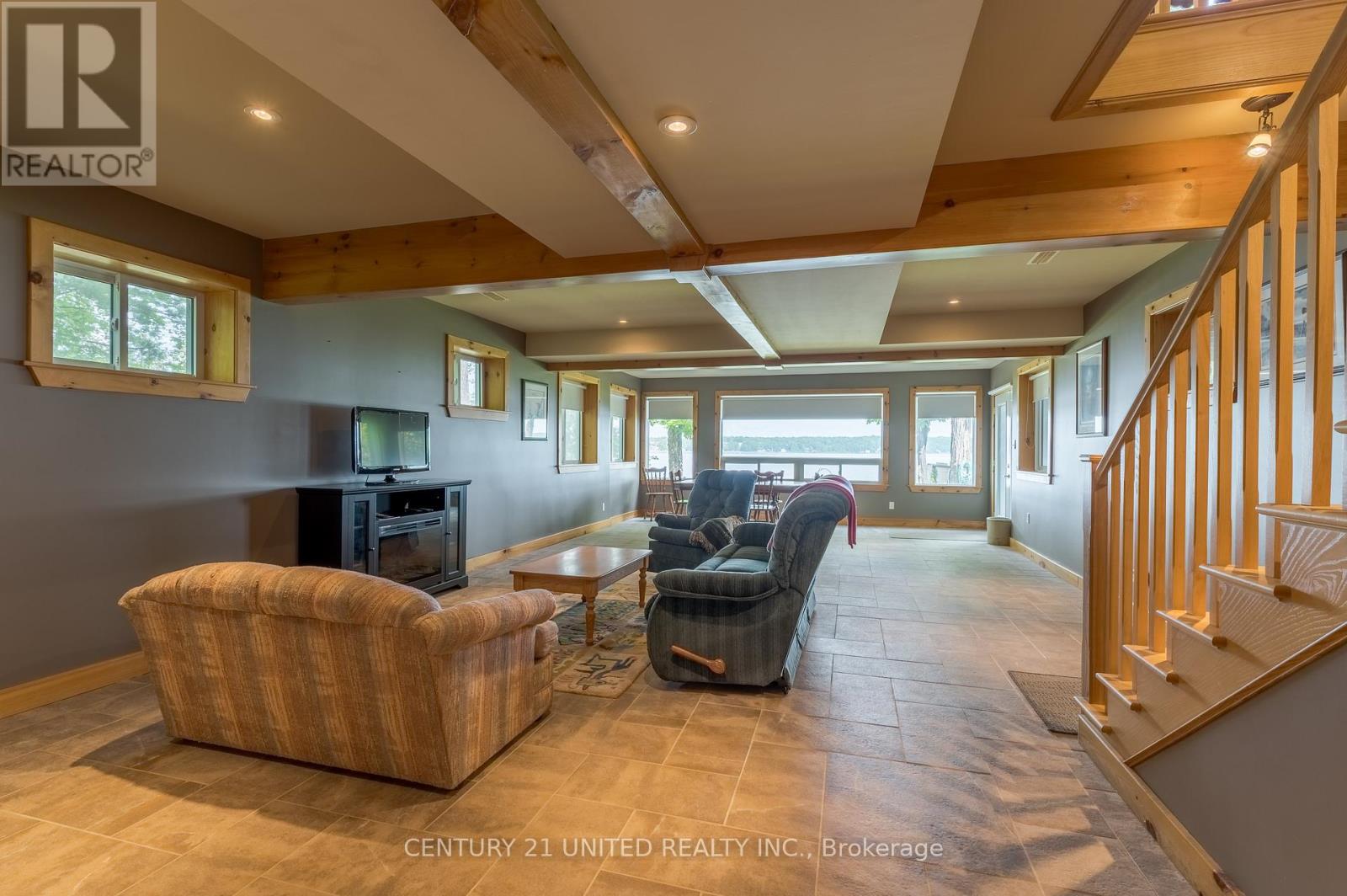 3069 Clear Lake Road W, Selwyn, Ontario  K0L 2H0 - Photo 22 - X12398654