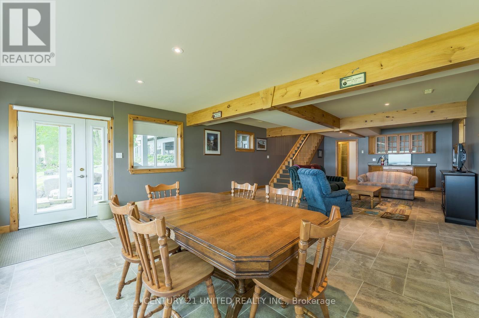 3069 Clear Lake Road W, Selwyn, Ontario  K0L 2H0 - Photo 23 - X12398654