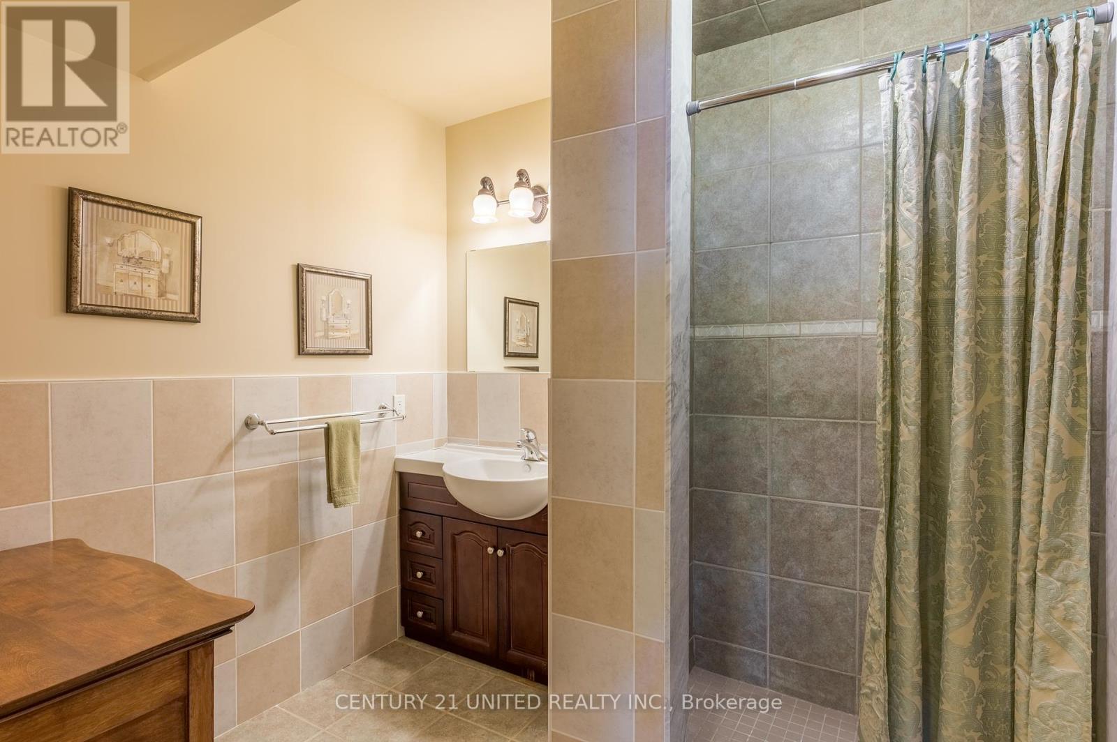 3069 Clear Lake Road W, Selwyn, Ontario  K0L 2H0 - Photo 26 - X12398654