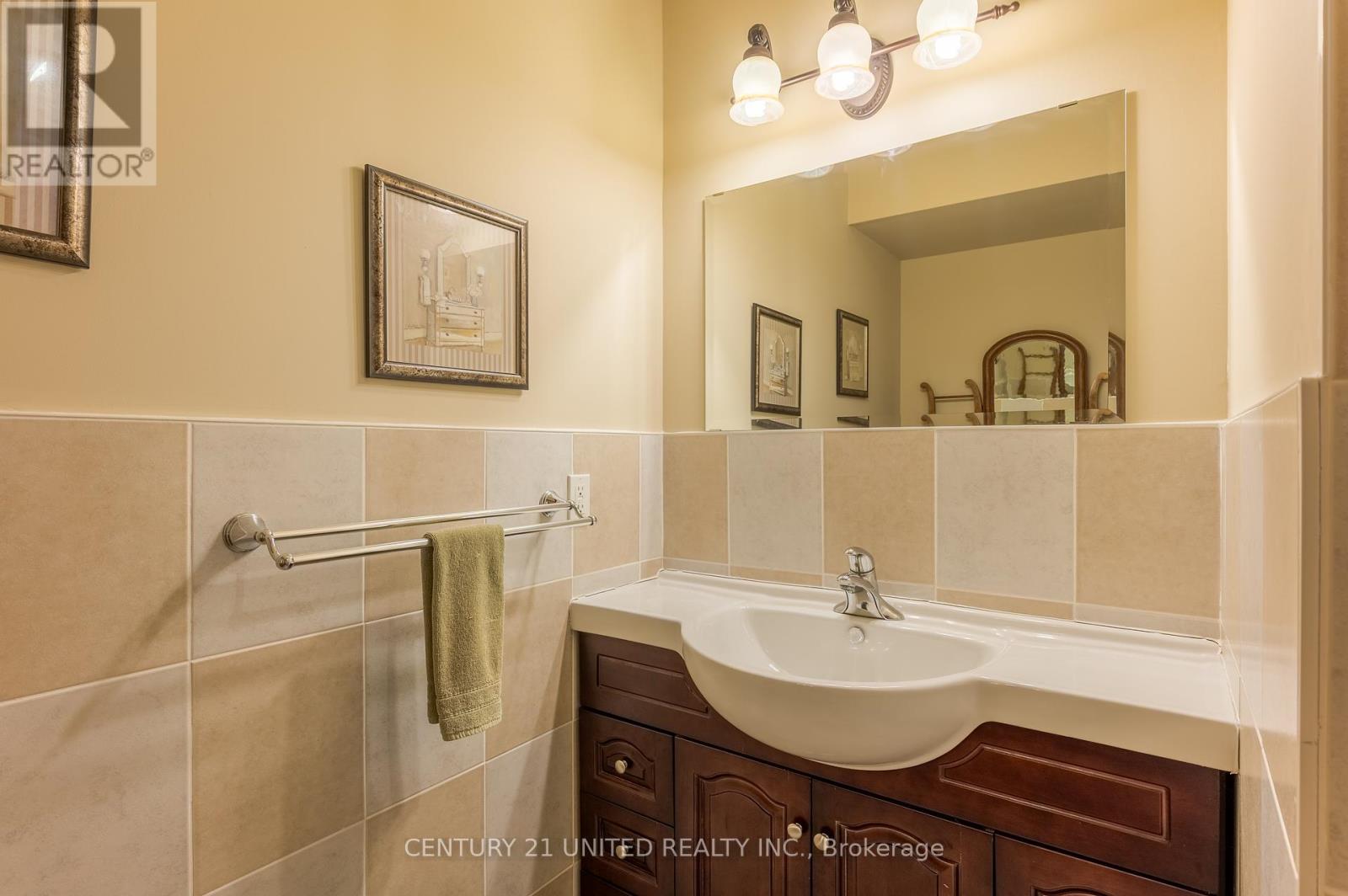 3069 Clear Lake Road W, Selwyn, Ontario  K0L 2H0 - Photo 27 - X12398654