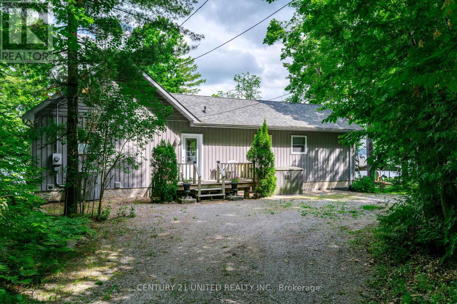 3069 Clear Lake Road W, Selwyn, Ontario  K0L 2H0 - Photo 43 - X12398654