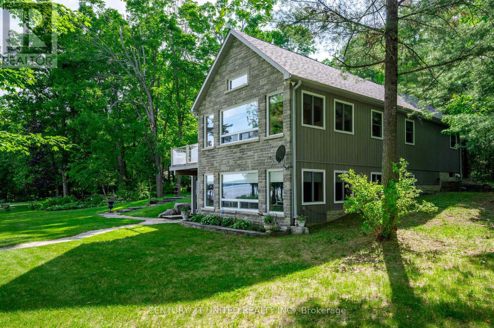 3069 Clear Lake Road W, Selwyn, Ontario  K0L 2H0 - Photo 48 - X12398654