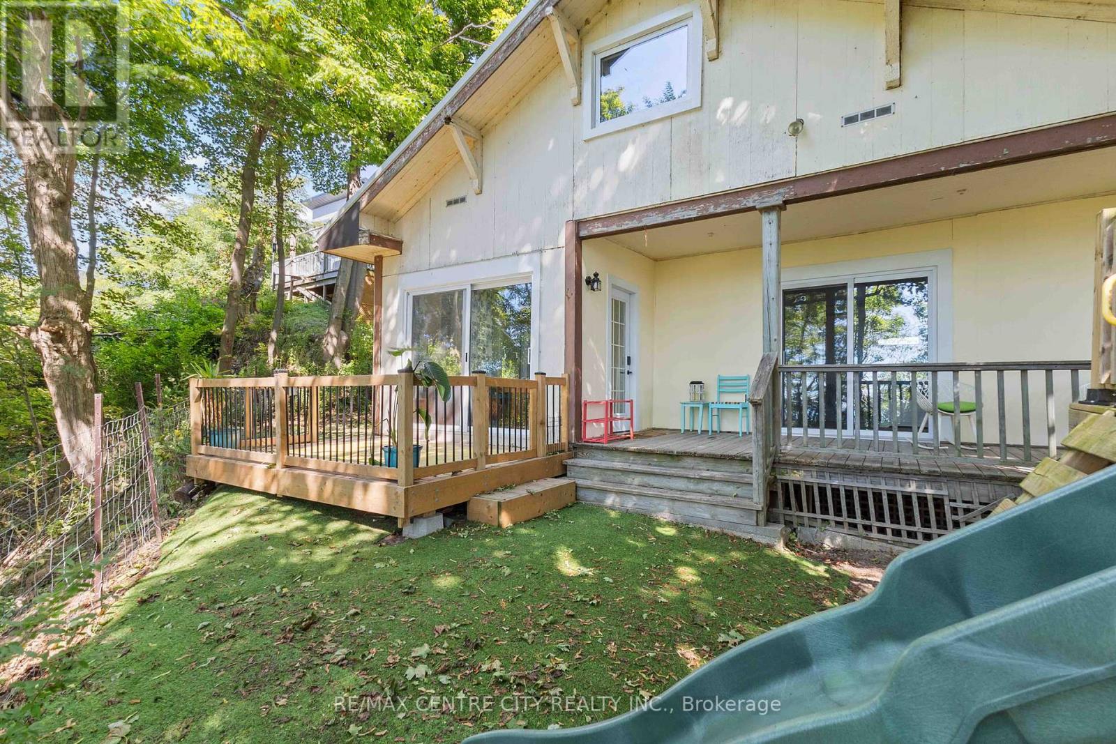 348 Erie Street, Central Elgin, Ontario  N5L 1E3 - Photo 32 - X12398655