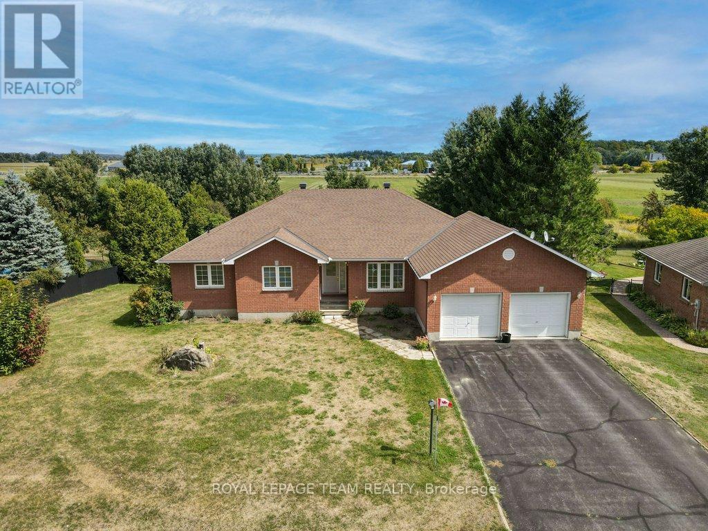 2120 Trailwood Drive, Ottawa, Ontario  K0A 2T0 - Photo 40 - X12398651