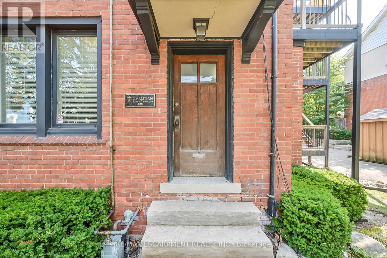 235 Queen Street S, Hamilton, Ontario  L8P 3T1 - Photo 25 - X12398593