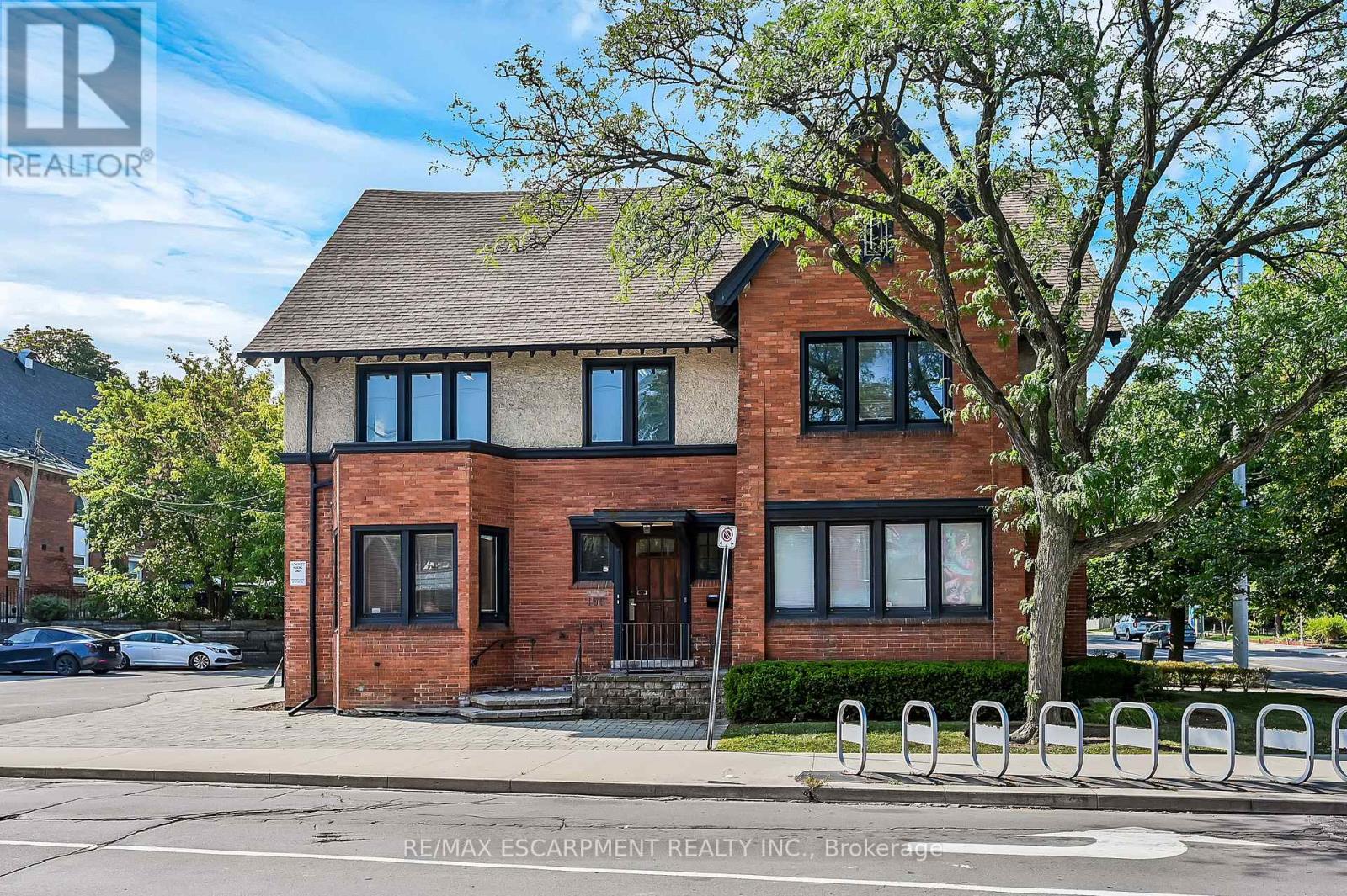 235 Queen Street S, Hamilton, Ontario  L8P 3T1 - Photo 31 - X12398593