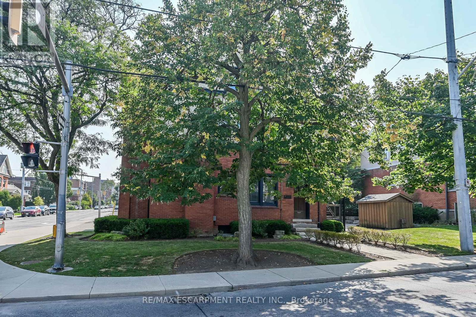235 Queen Street S, Hamilton, Ontario  L8P 3T1 - Photo 34 - X12398593