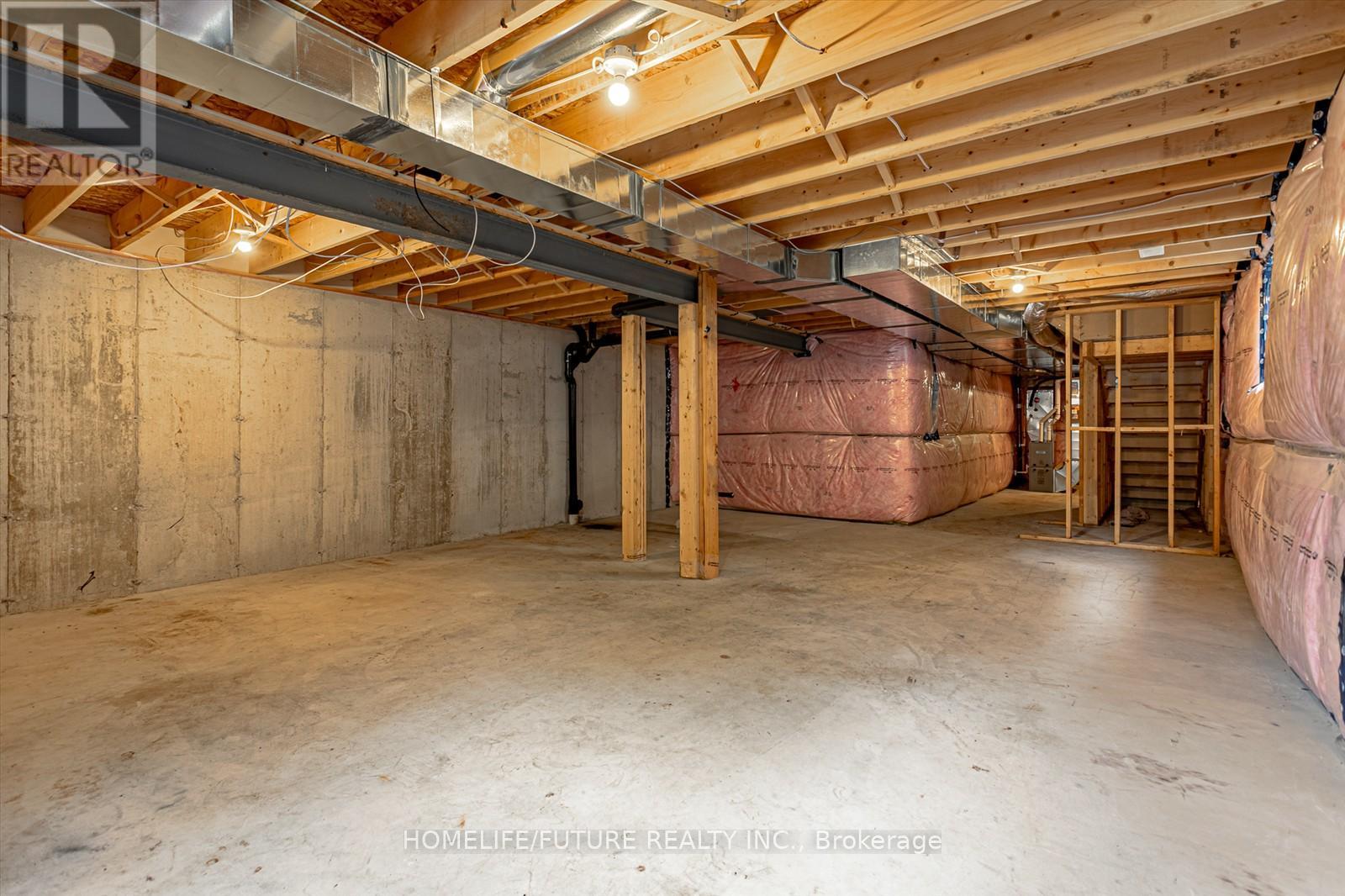 124 King Street E, Ingersoll, Ontario  N5C 1G9 - Photo 24 - X12398633