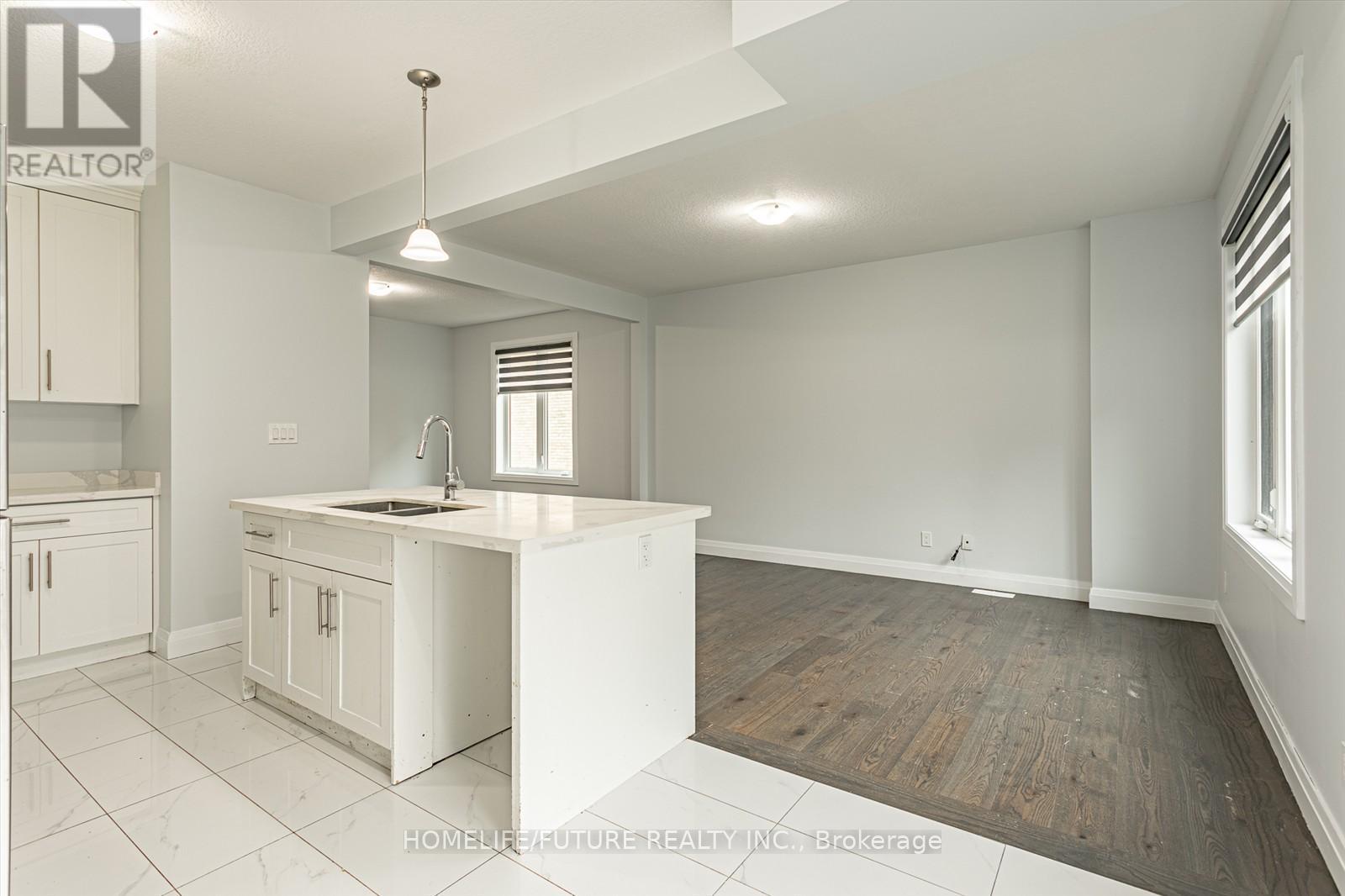 124 King Street E, Ingersoll, Ontario  N5C 1G9 - Photo 8 - X12398633