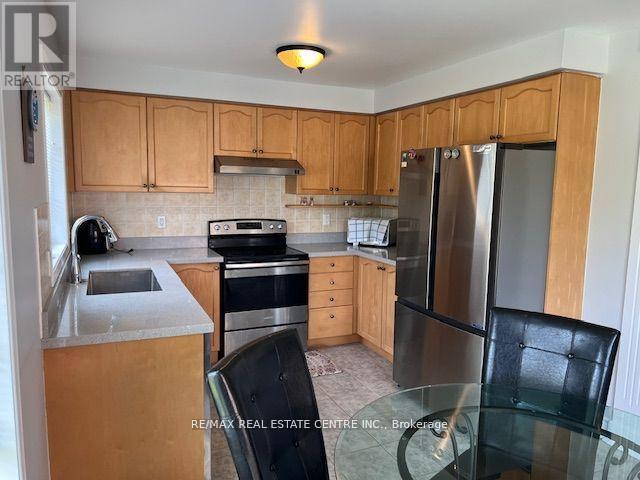 38 Fitzpatrick Court, Whitby, Ontario  L1M 2G9 - Photo 19 - E12378627