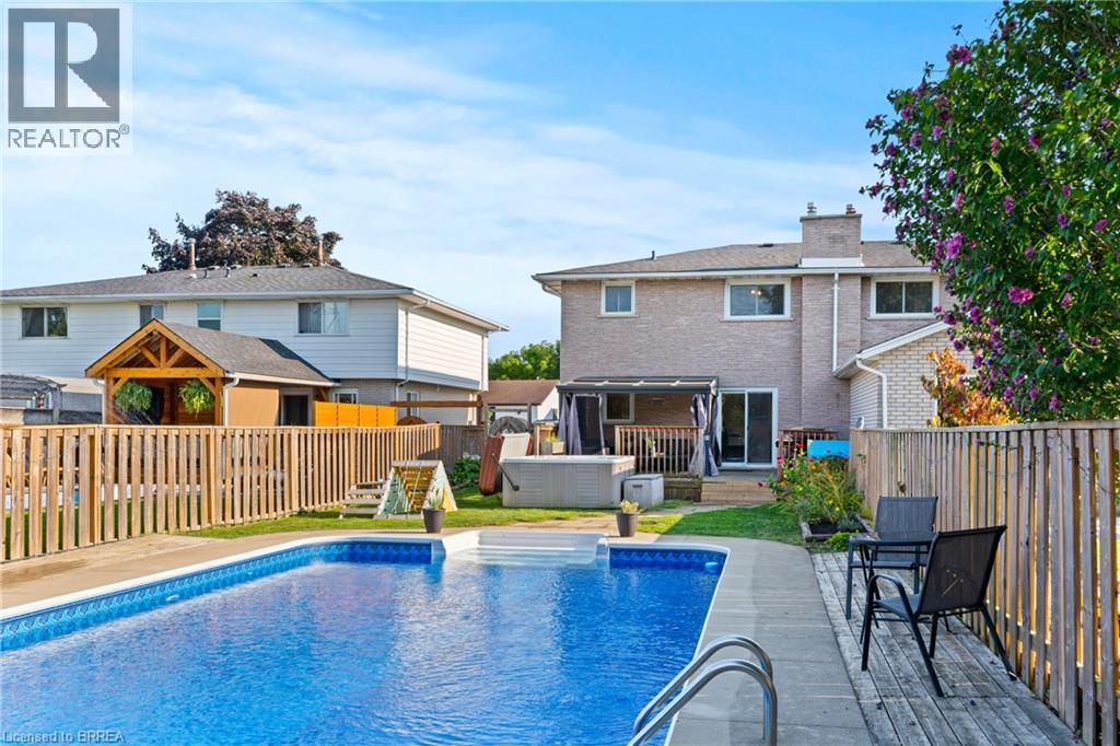 46 Westchester Way, Brantford, Ontario  N3R 6W6 - Photo 39 - 40742363