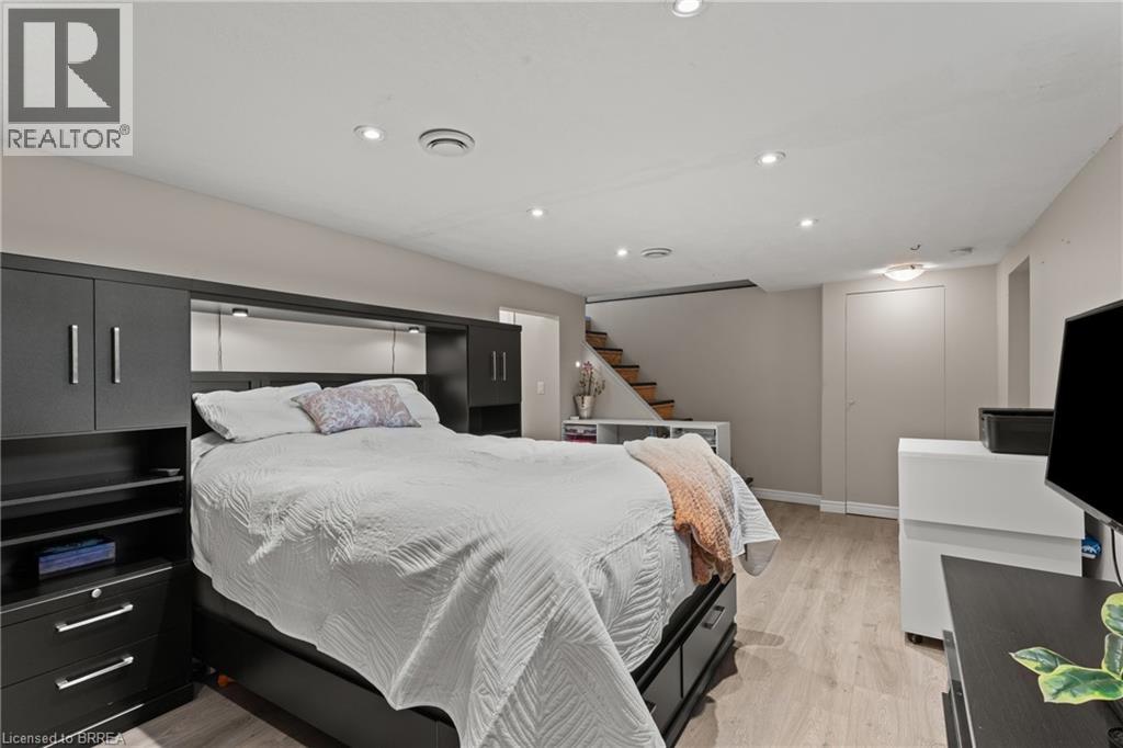46 Westchester Way, Brantford, Ontario  N3R 6W6 - Photo 27 - 40742363