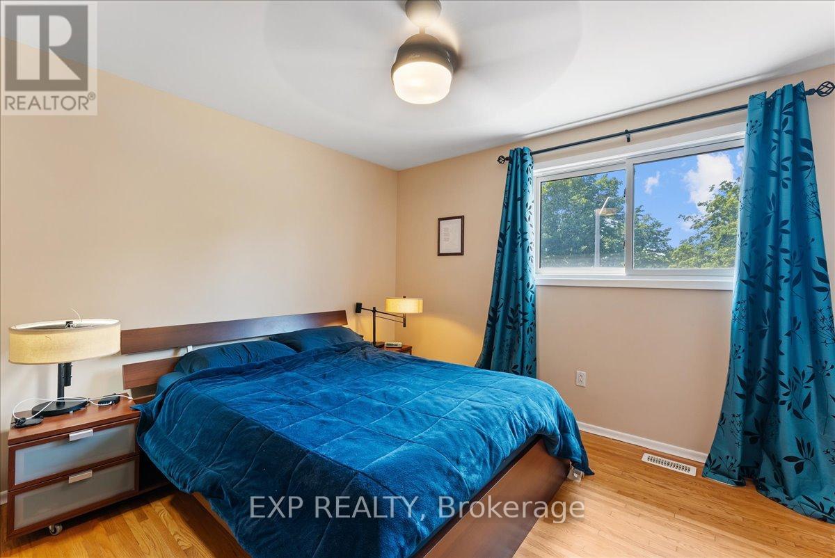 822 Foxe Street, Peterborough (Northcrest Ward 5), Ontario  K9H 6Y7 - Photo 27 - X12398724