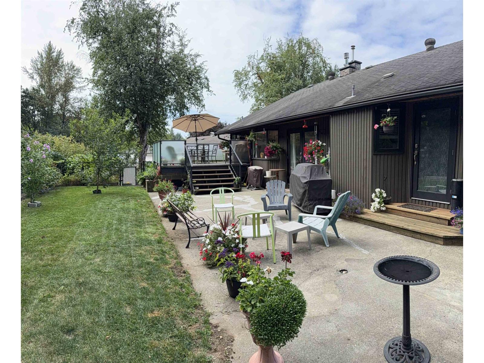 35004 Laburnum Avenue, Abbotsford, British Columbia  V2S 5M7 - Photo 2 - R3046020